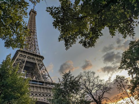 Eiffel Tower under blue sky