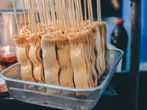 A tray of food that is sitting on a table