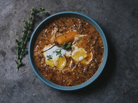 a bowl of food