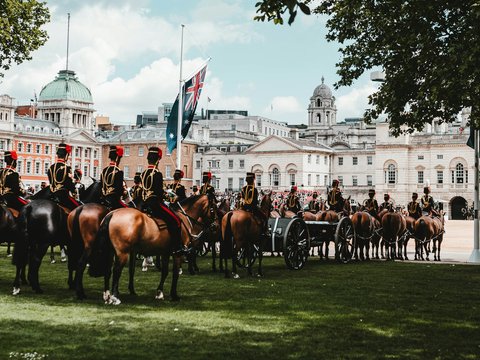 soldiers on horses in parade