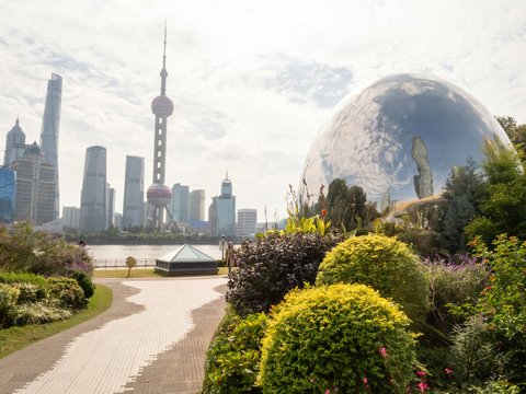 a view of a city from a park
