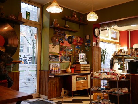 Cozy coffee shop interior with vintage decorations.