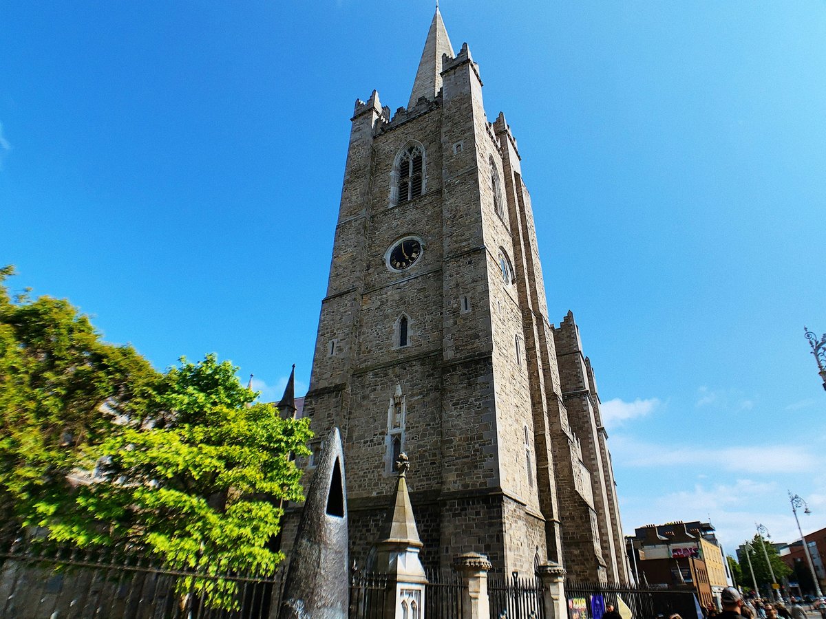 a stone building with a tower
